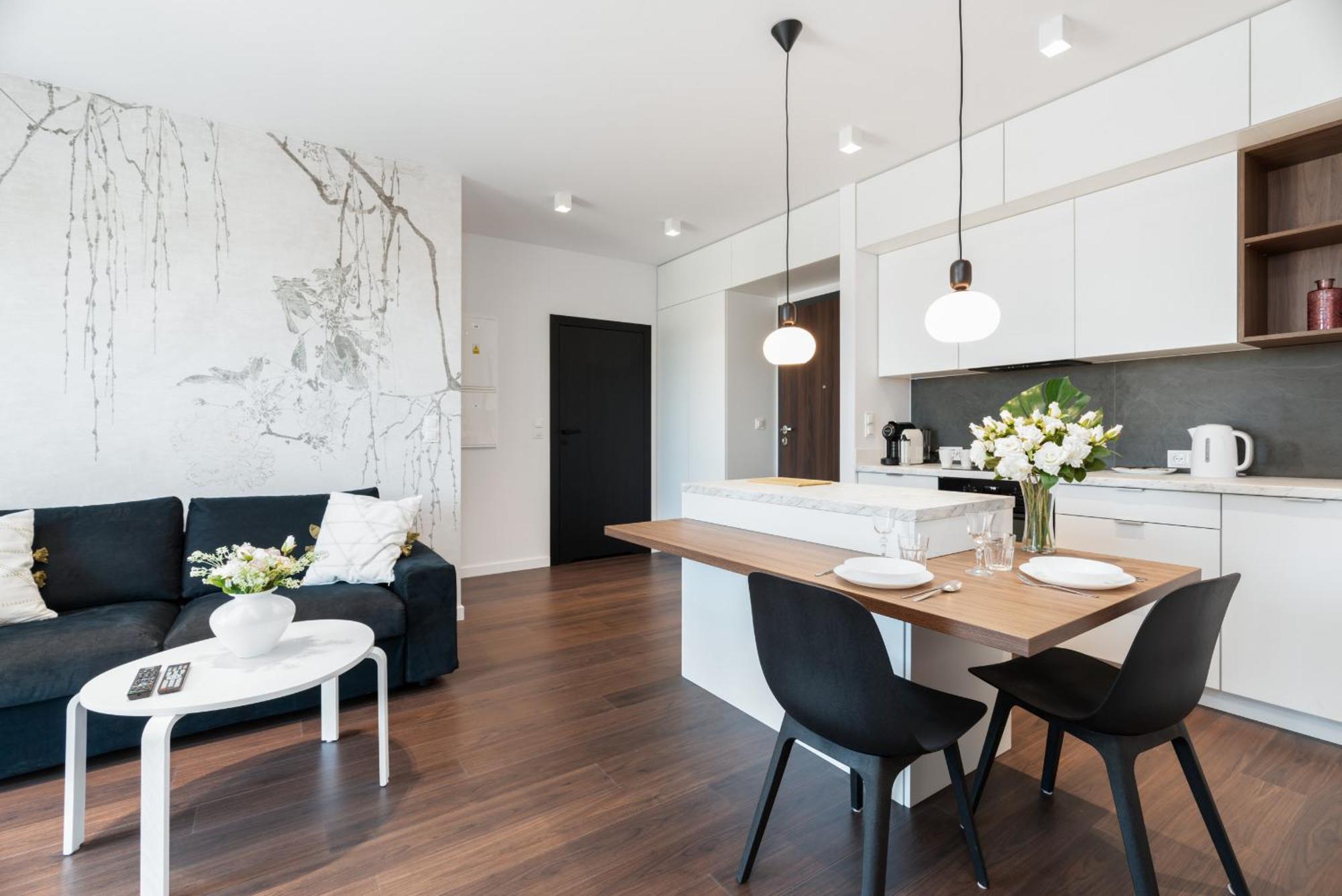 Stylish & Comfy Garbary Apartments With Parking By Noclegi Renters Poznan Exterior photo