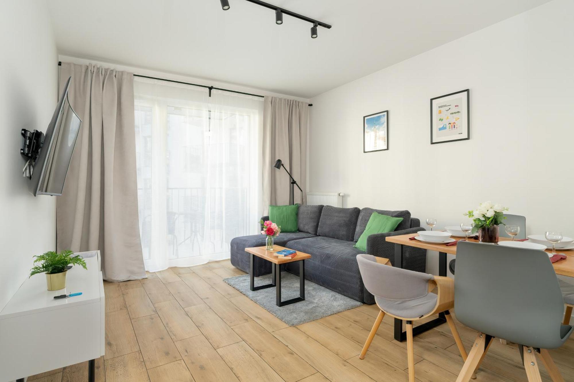 Stylish & Comfy Garbary Apartments With Parking By Noclegi Renters Poznan Exterior photo