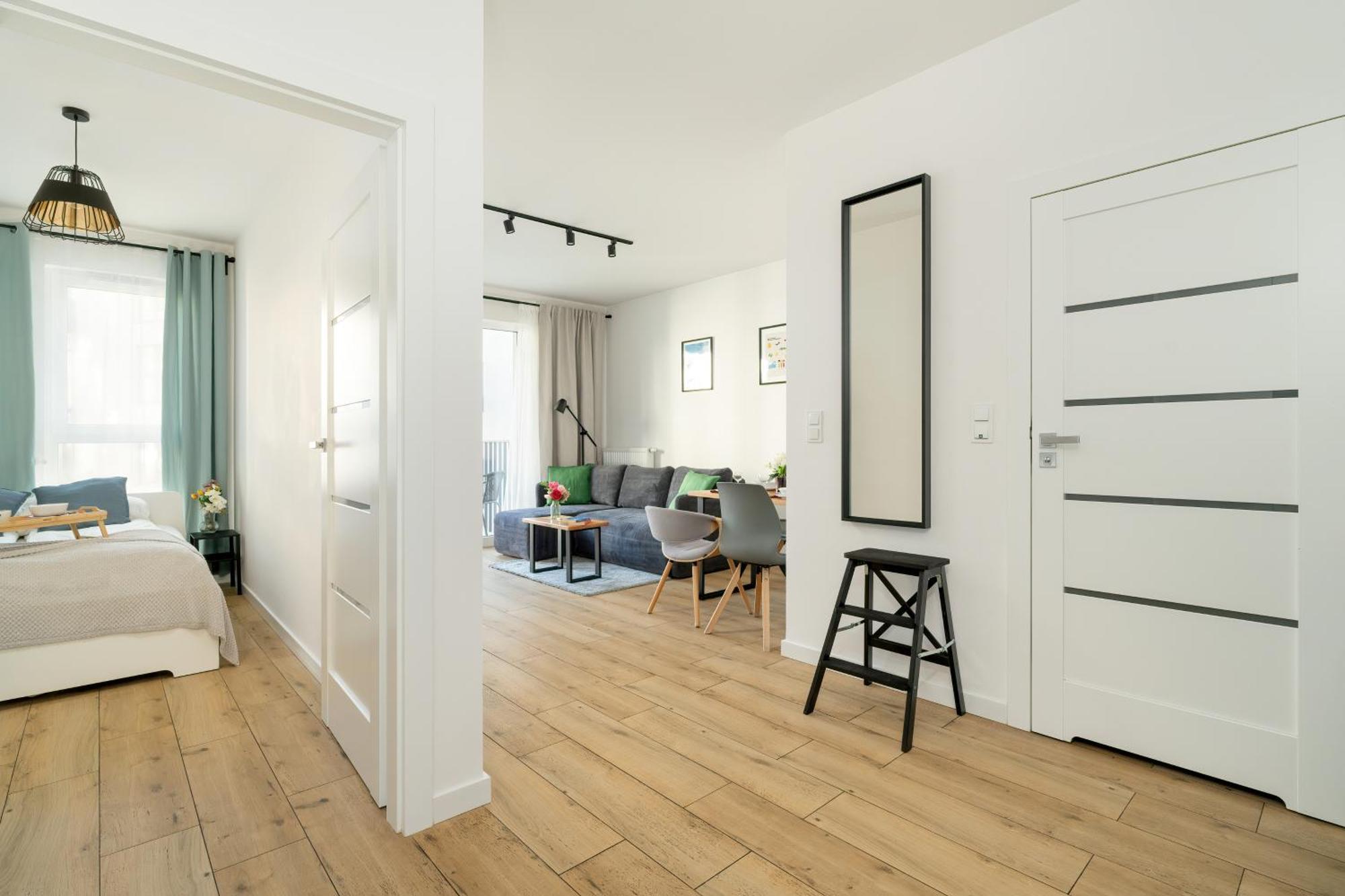 Stylish & Comfy Garbary Apartments With Parking By Noclegi Renters Poznan Exterior photo